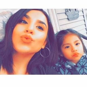 Meet your Posher, Kassandra